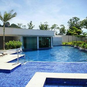 Samba Rio Convention & Residence